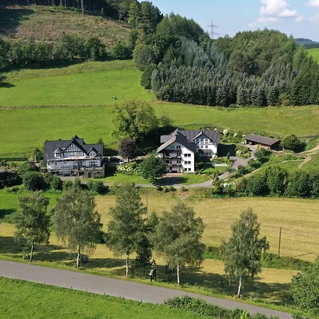 Familie Schauerte שמאלנברג